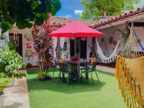 Curiti House | CASA MAGIA by Magally Velasco