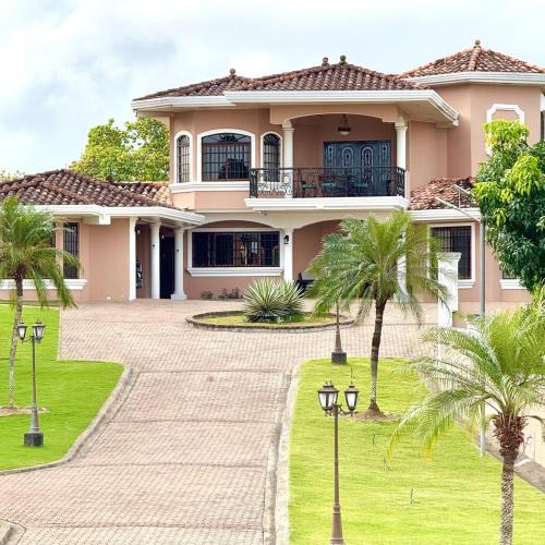 Las Tablas House | Casa Magna