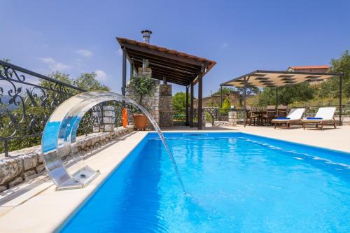 Katochori House | Casa Magnolia