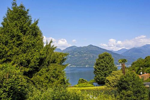 Luino House | Casa Magnolia