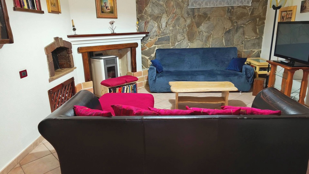 Galtelli Apartment | Casa Magnolia, spacious apartment for families near the sea of Orosei.