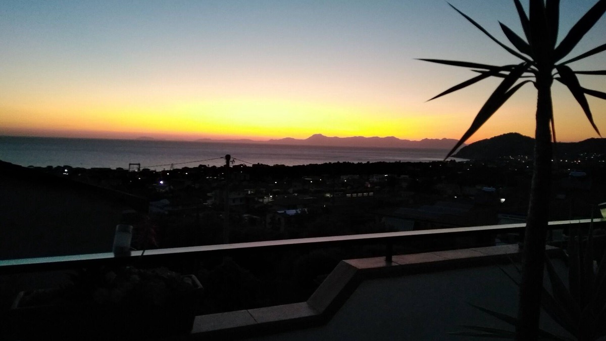 Santa Maria di Castellabate Apartment | Casa Maja terrace with sea view