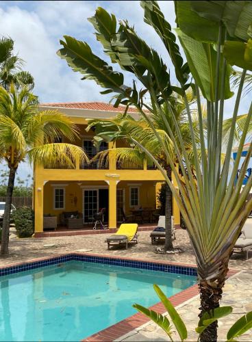 Hato House | Casa Makoshi Bonaire
