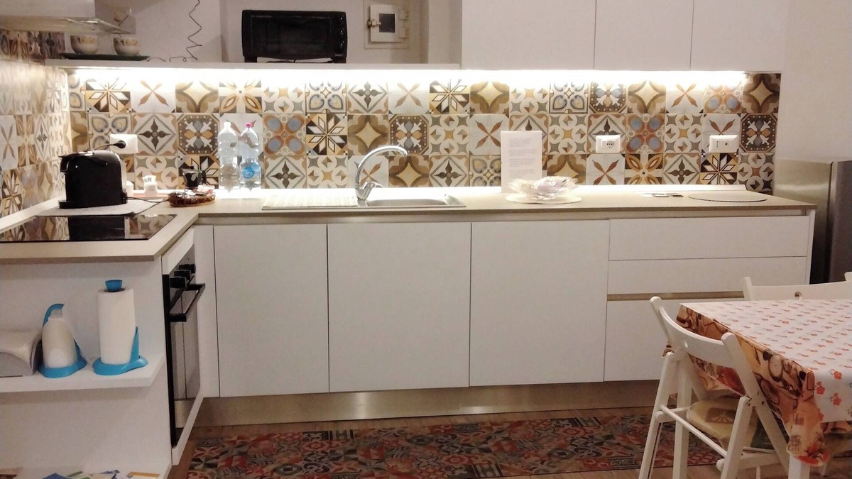 Bisceglie Apartment | Casa Manzoni, renovated apartment within walking distance of the sea in Bisceglie.