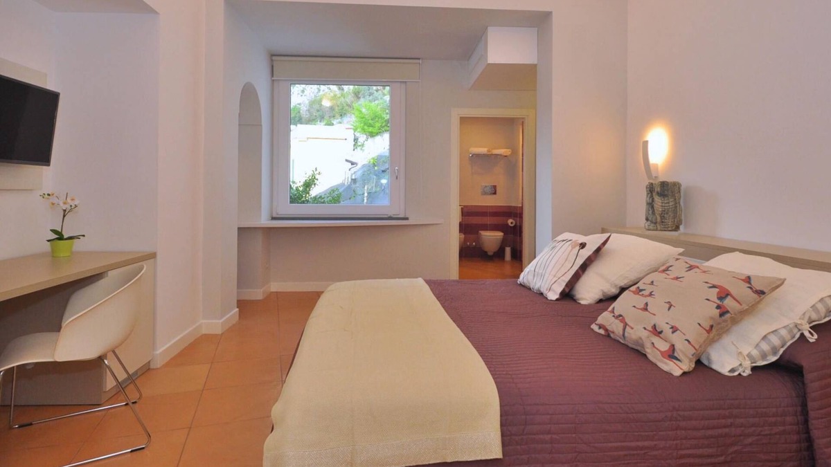 Amalfi Hotel | Casa Mao - ID 3309 - One Bedroom Hotel, Sleeps 2