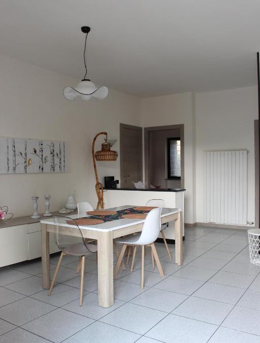 Ispra Apartment | Casa Maria-Appartamento in Villa