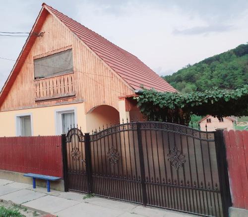 Laslea House | Casa Maria
