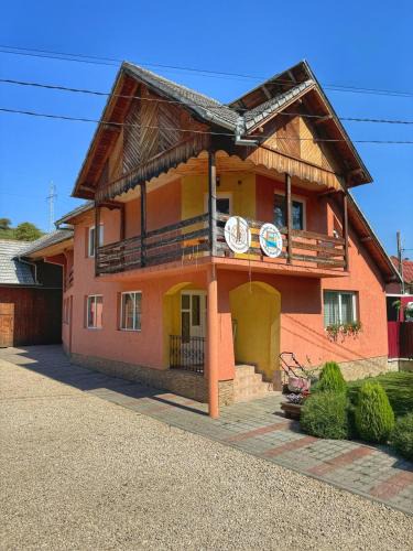Vama Buzaului House | Casa Mariei