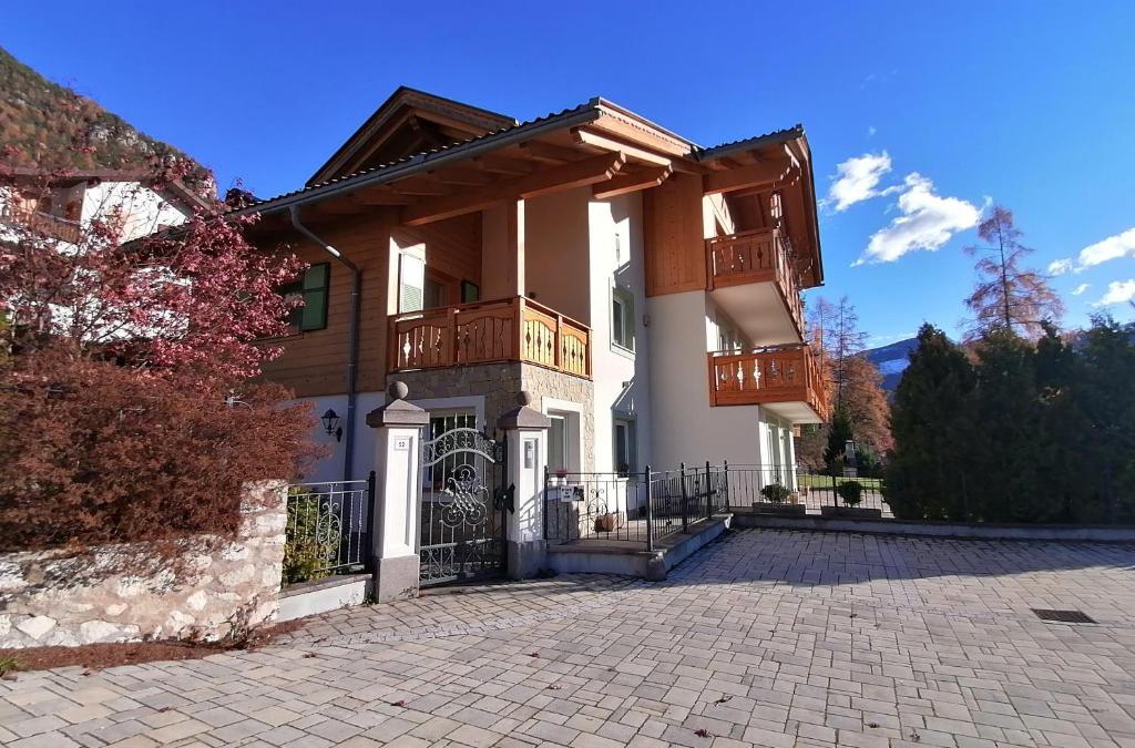 Tesero Apartment | Casa Mariella - Apartment with garden