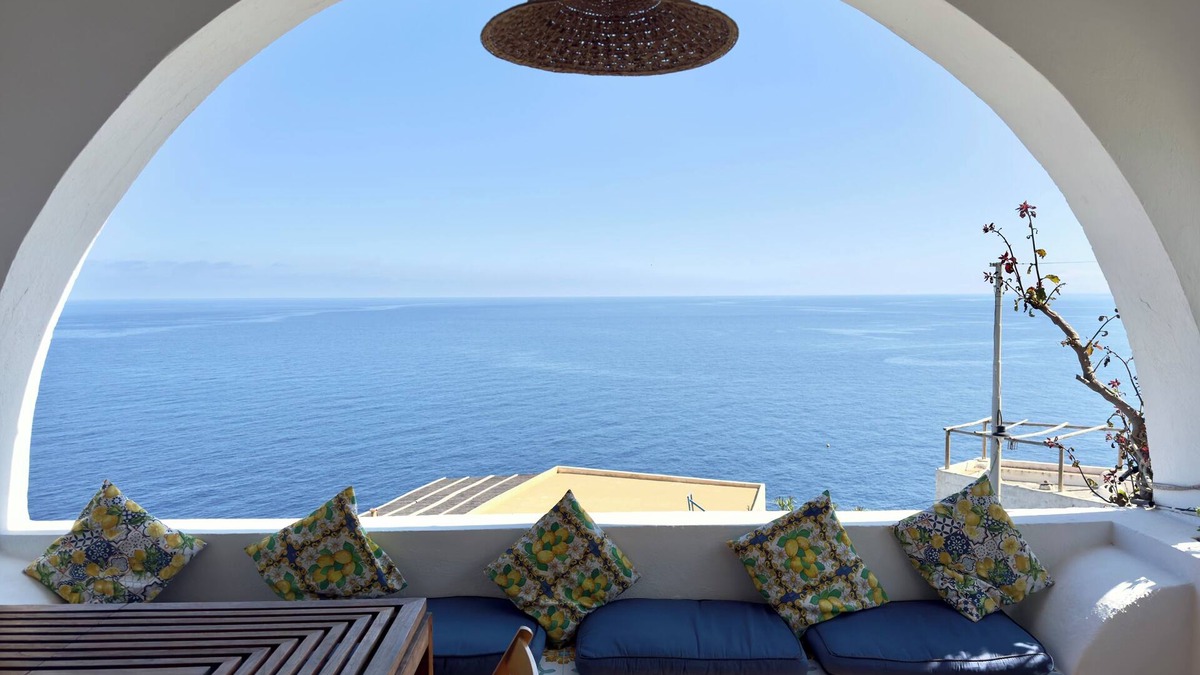 Malfa House | Casa Marina Apartment With Sea View Terrace