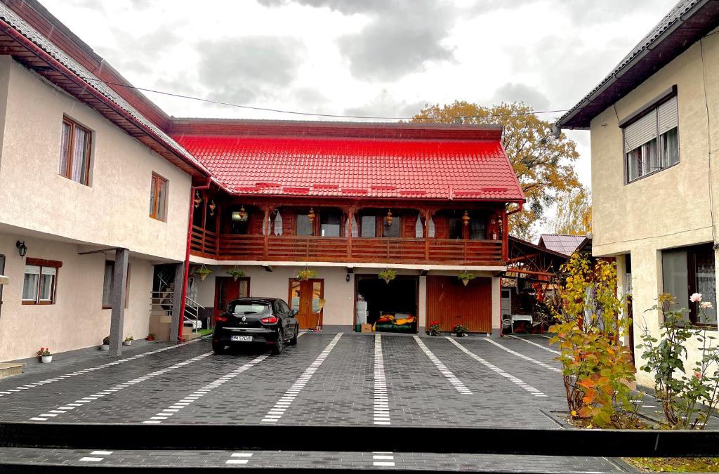 Ocna Sugatag House | Casa Marinca