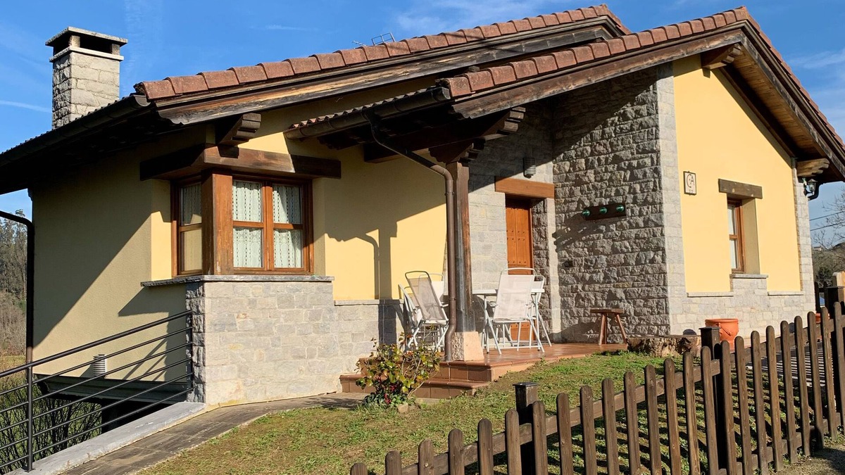 Villar de Huergo Cottage | Casa Martina for 4 people