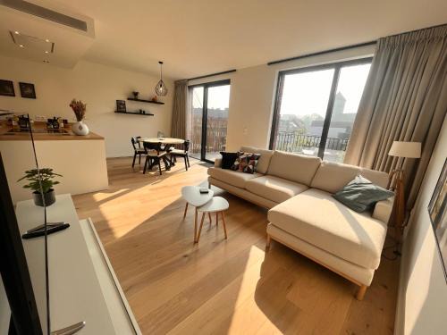 Stationsbuurt Noord Apartment | Casa Matti - Modern Apartment with Garden View and Terrace