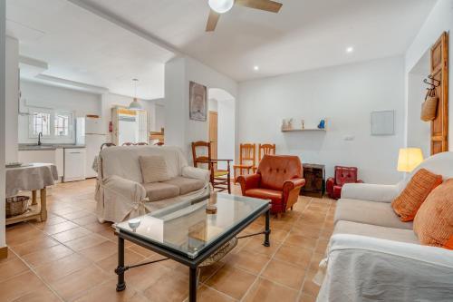 Valderrubio House | Casa Mercedes In Granada's Vega