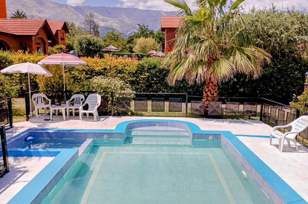 Merlo House | Casa MERLITO - PISCINA DE USO EXCLUSIVO - HERMOSAS VISTAS A LAS SIERRAS -VILLA DE MERLO - SAN LUIS
