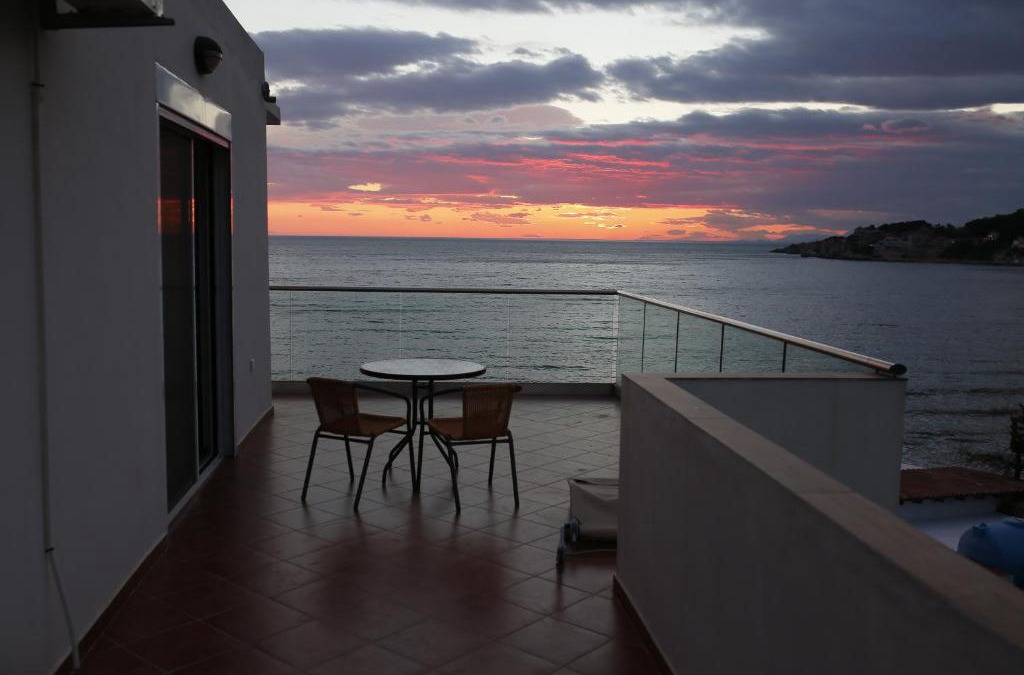Utjeha Resort | Casa Mila apartments & bungalows