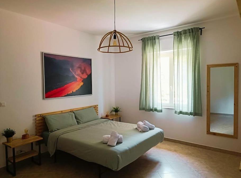 Francavilla di Sicilia Apartment | Casa Mimma