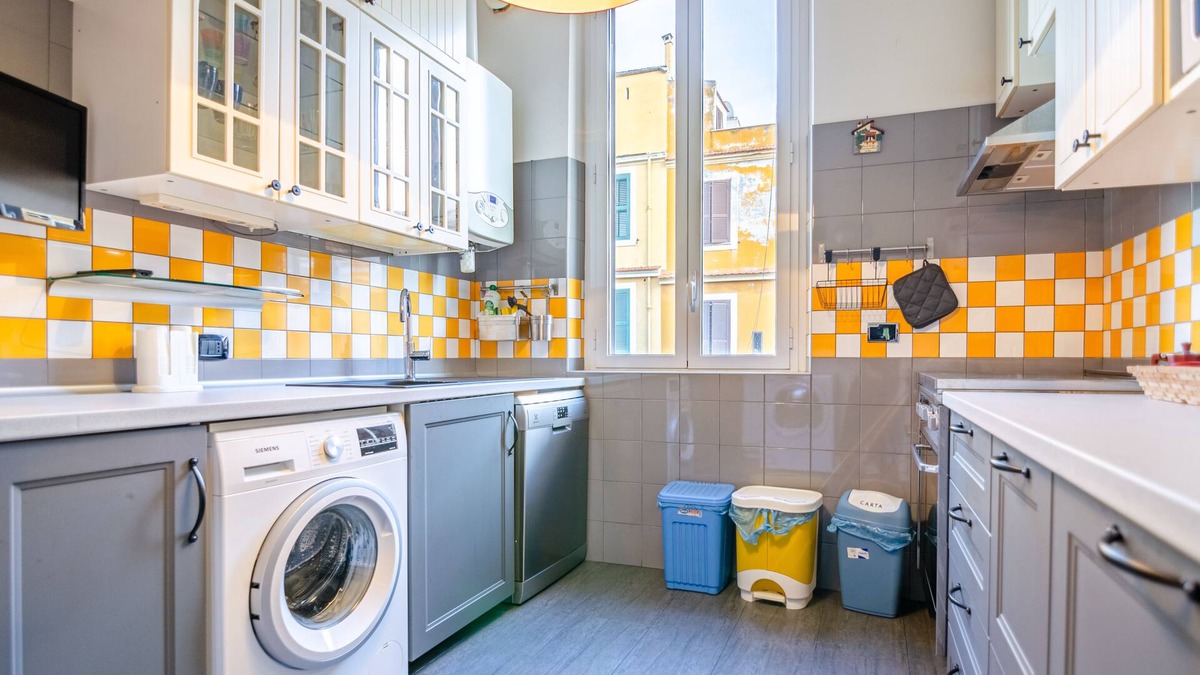Nomentano Apartment | CASA MIRELLA - ROMA -
