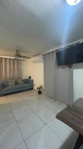 Santa Catarina House | Casa Misión de las Villas