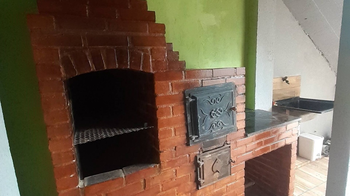 Rio das Ostras House | Casa Mobiliada, bem Arejada e em Ótima Localização!