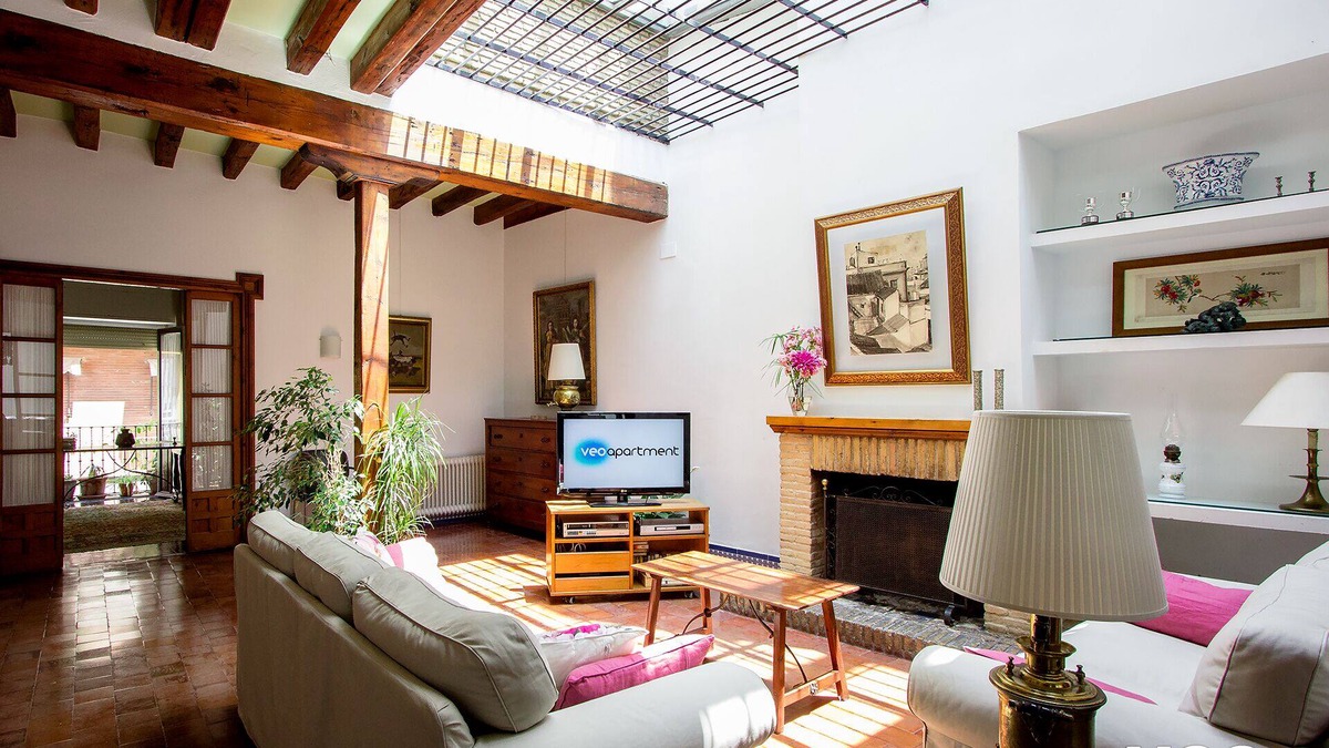 Museo House | Casa Monsalves. 6 bedrooms, 5 bathrooms, patio, terrace