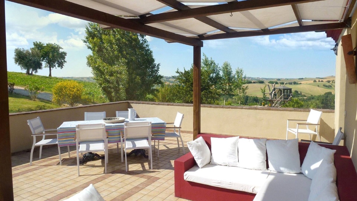 Montecarotto Apartment | Casa-Montale 1/5Terrazza, typical country house, gr. Pool, secluded location, panoramic views