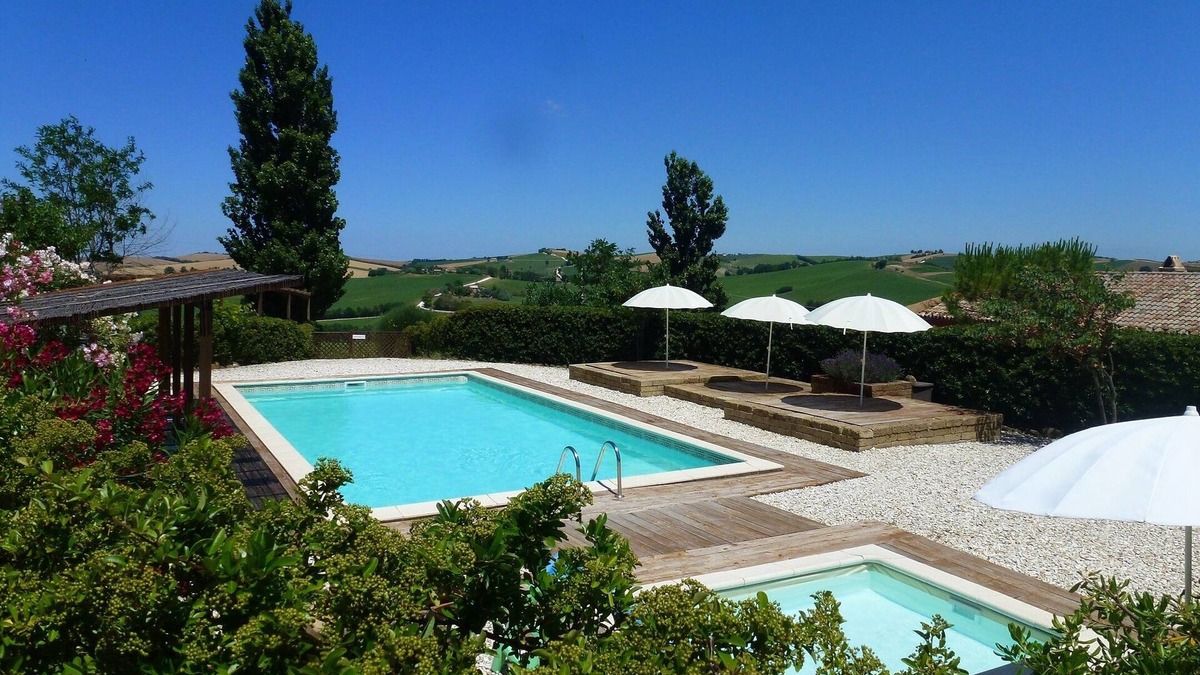 Montecarotto Apartment | Casa-Montale, 3/5 Sotto, typical country house, gr. Pool, secluded location, panoramic views