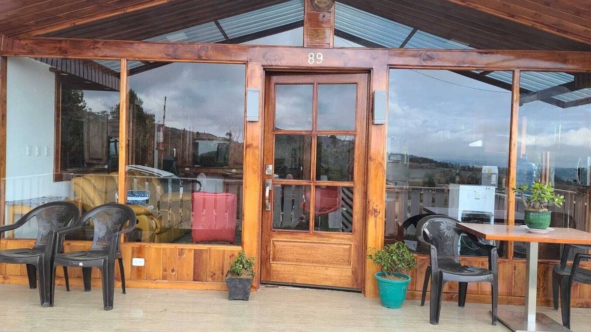 Nabon House | Casa Montana Vista