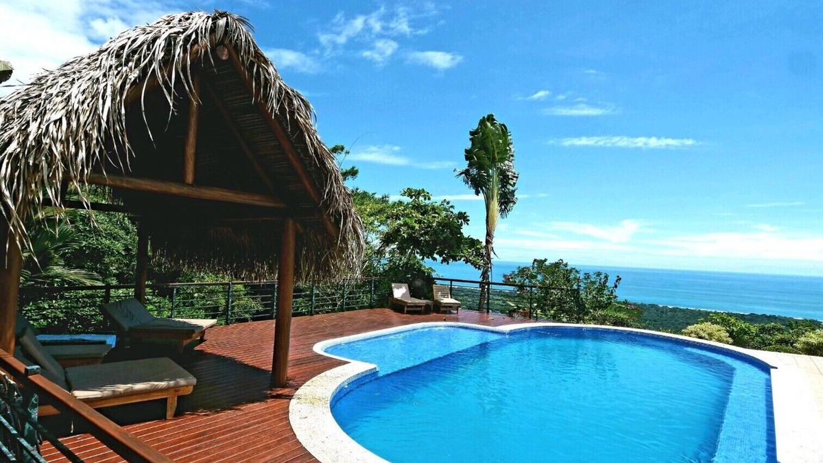 Savegre House | Casa Muy Facil Where Everything is Very Easy