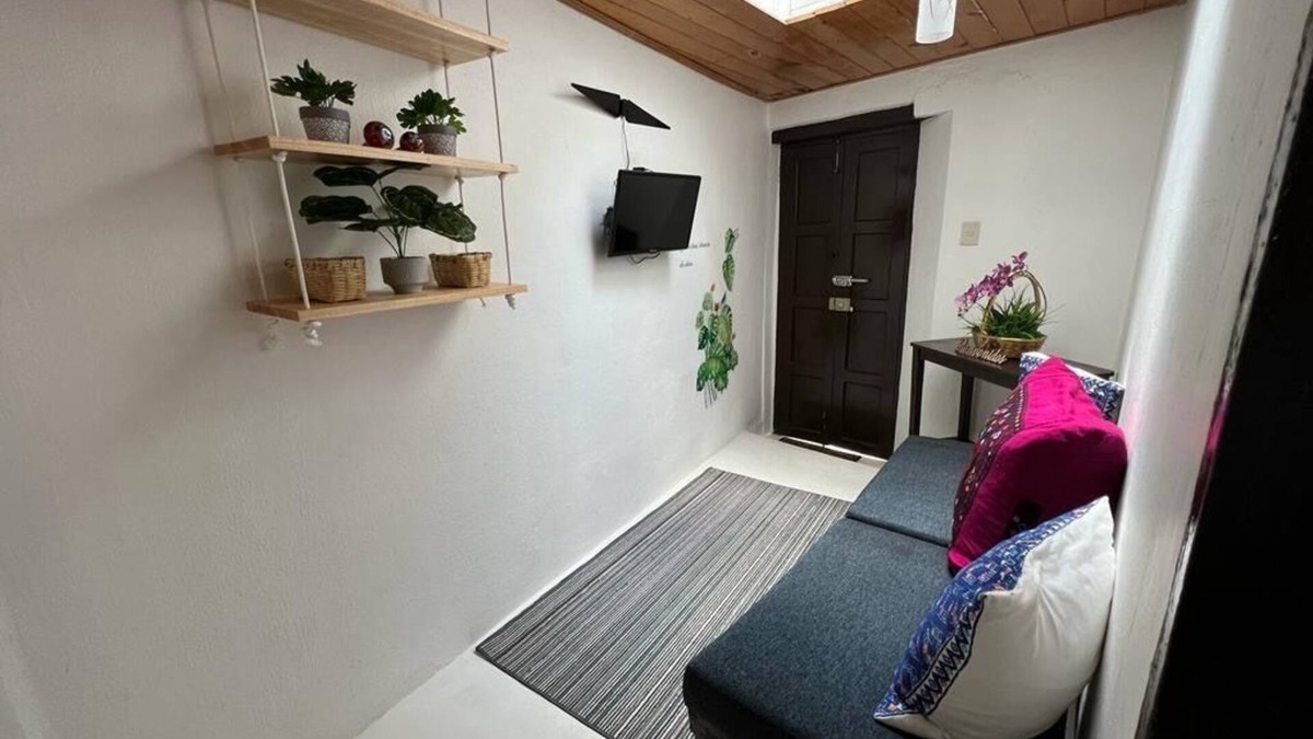 De La Merced Apartment | Casa Petra esta en el centro de San Cristobal donde caben hasta 4 personas.