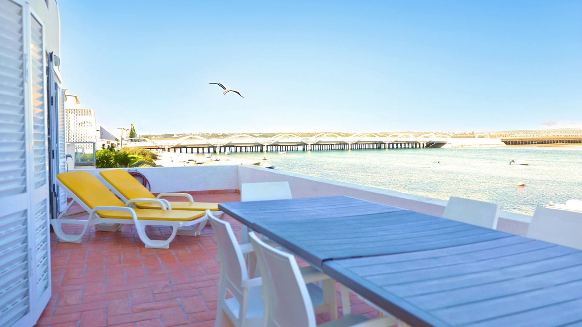 Faro Apartment | Casa na Ria: 7 Camas, na Praia da Ilha de Faro