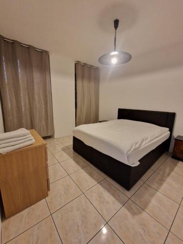 Biel Apartment | Casa Noelia & Dairi