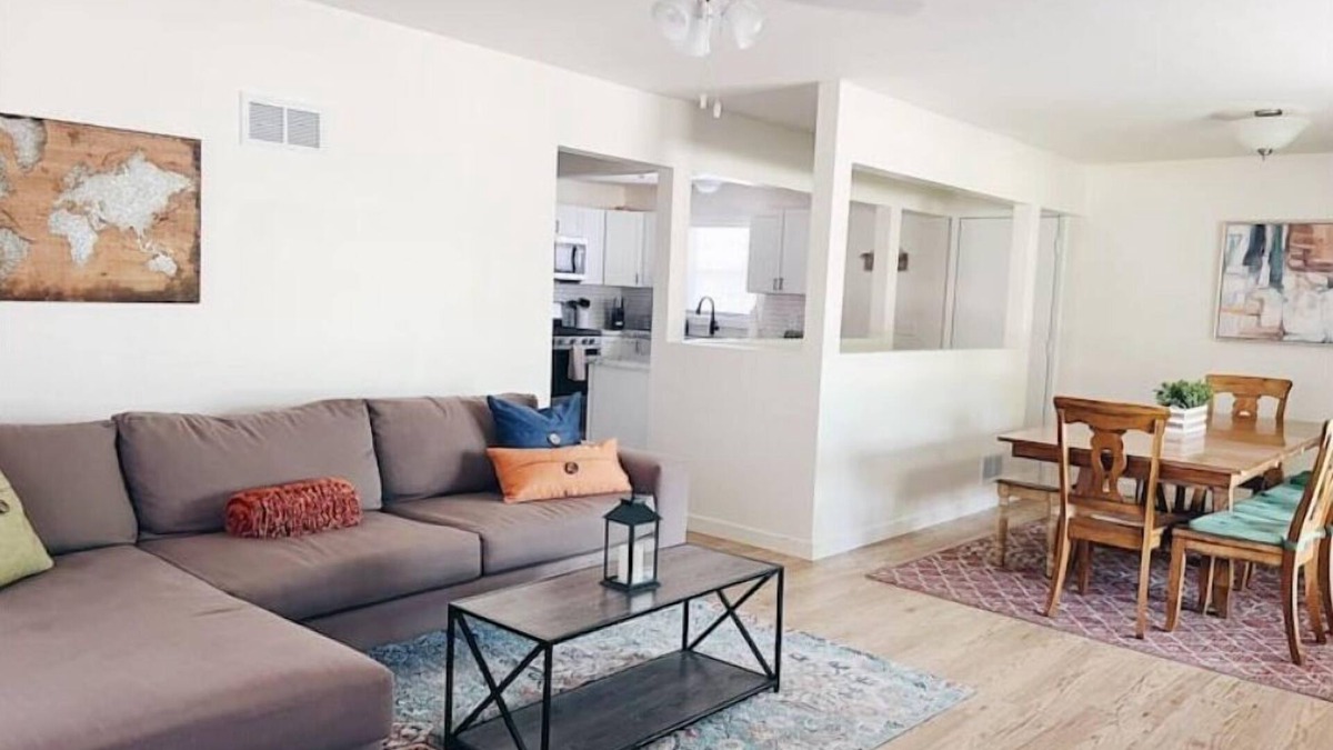 Lincoln House | Casa Nova - Clean & Central for Family & Friends