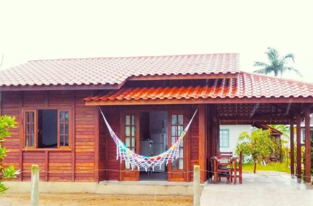 Ubatuba House | Casa Nova! Na praia do Itaguaçú - SFS