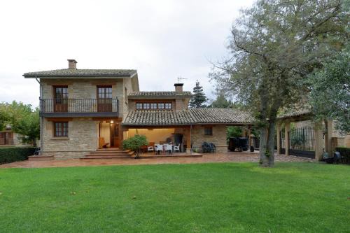 Valle de Yerri House | Casa Paca