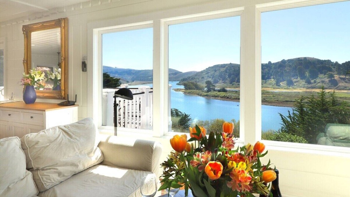 Jenner House | Casa Panama 2 to 3 Bedroom Options by the Sea