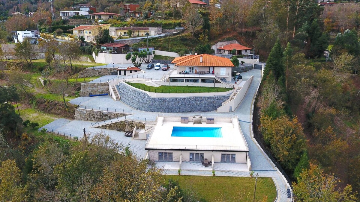 Rio Caldo Apartment | Casa Panorâmica Estudio III