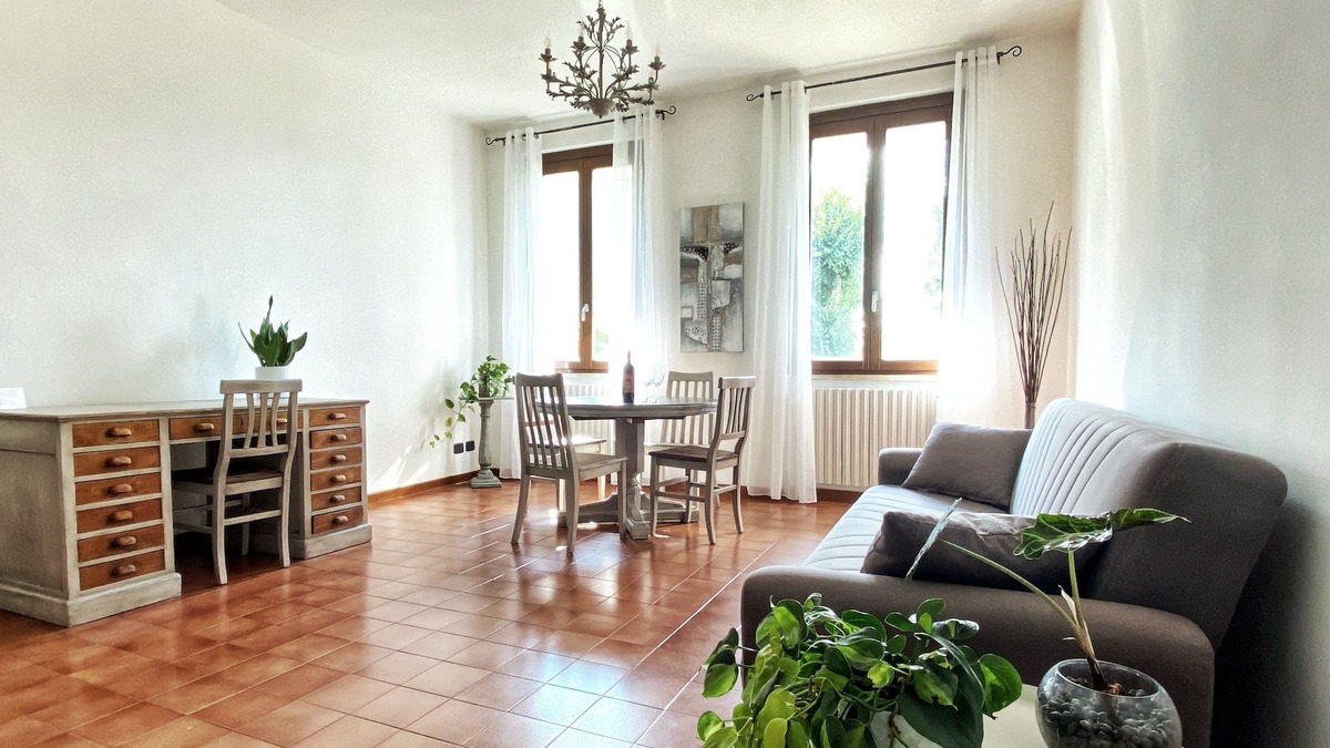 Bosisio Parini House | Casa Paola directly on Lake Pusiano