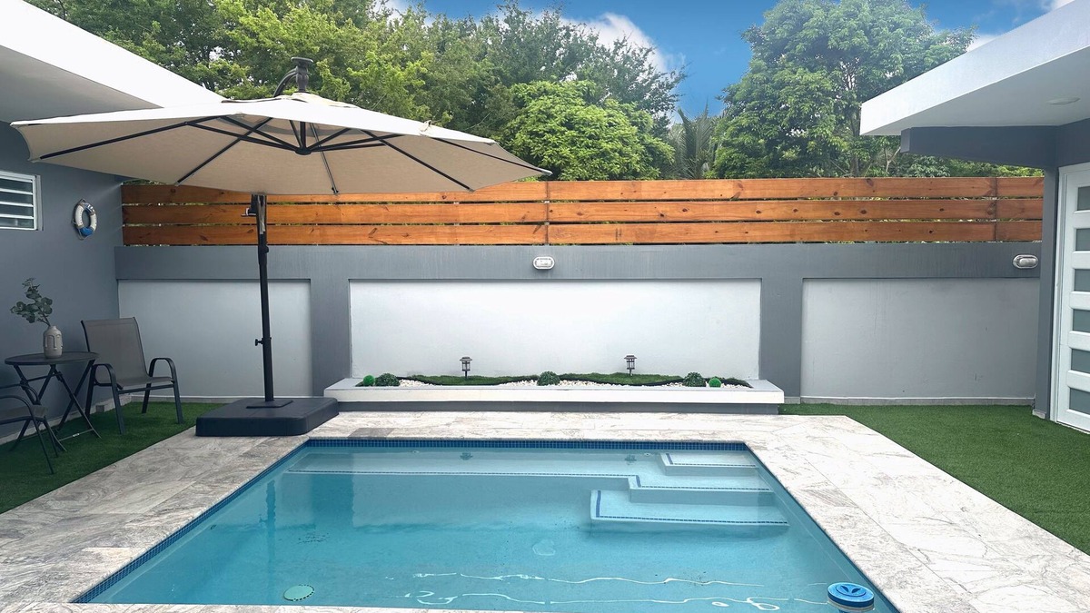 Mediania Baja House | Casa Paraíso - Your Tropical Escape in the heart of Loiza!