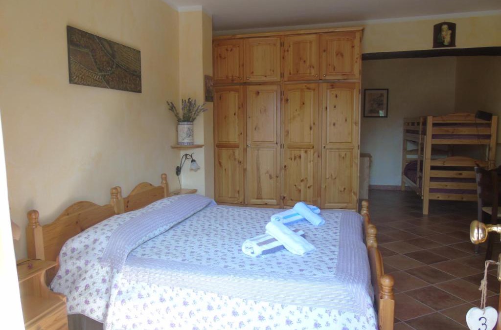 Prazzo Hotel | casa per ferie "antico albergo dell'angelo e del buon vino"