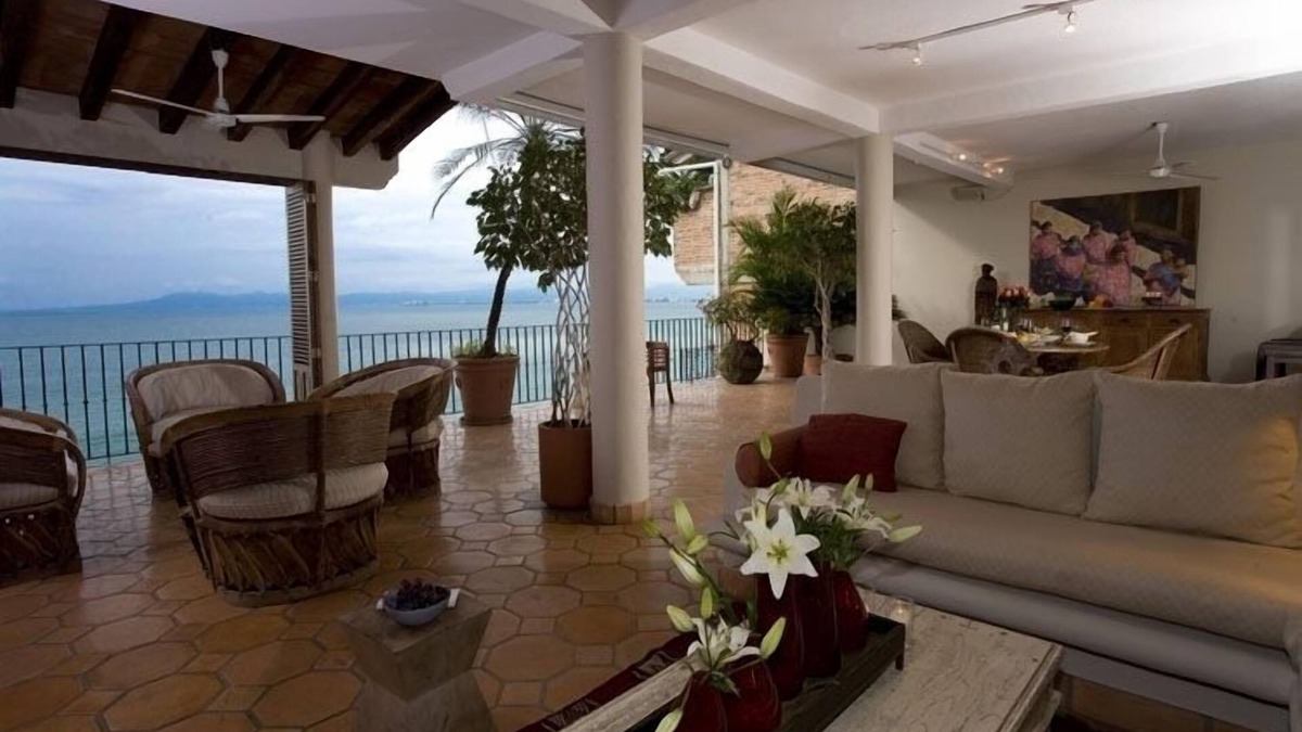 Amapas Villa | Casa Perezoso above Playa Los Muertos - Great Central Location
