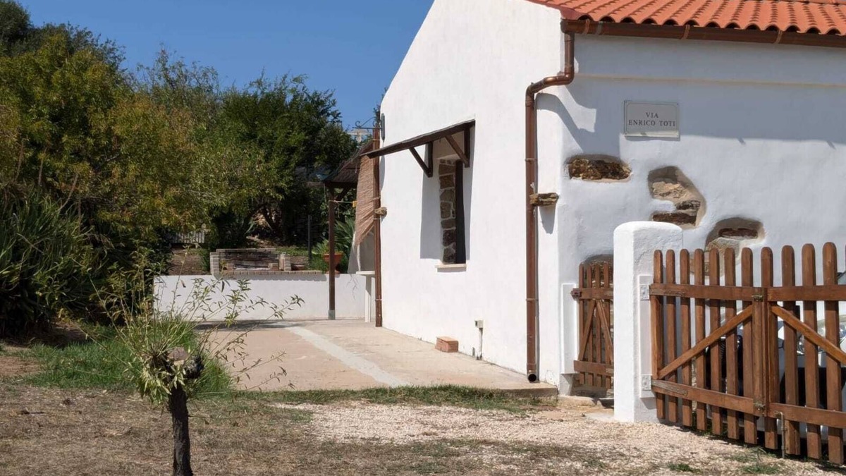 La Muddizza House | Casa Pietro - Casa con giardino a 5 minuti dal mare
