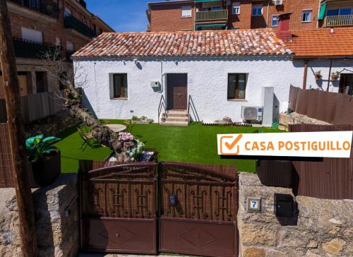 Manzanares el Real Villa | Casa Postiguillo