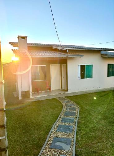 Lages House | Casa próxima ao shopping Lages e a festa do pinhão