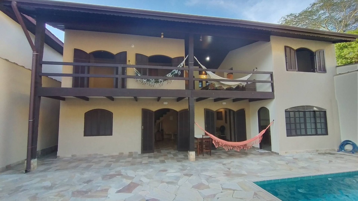 Camburi House | Casa Praia Camburi -10 Pessoas - Piscina com Cascata