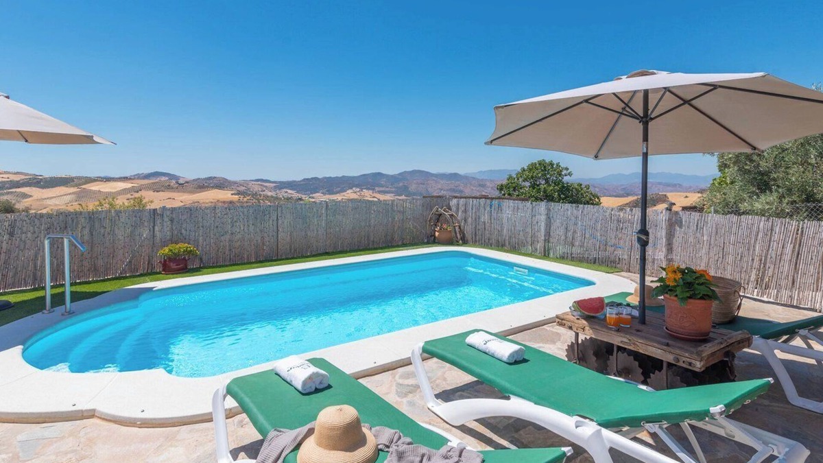 Antequera Villa | Casa Pulirio Antequera - La Higuera by Ruralidays
