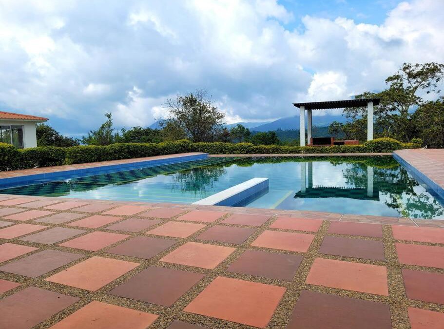 Fusagasuga House | CASA QUINTA FUSAGASUGA - ARBELAEZ - PISCINA