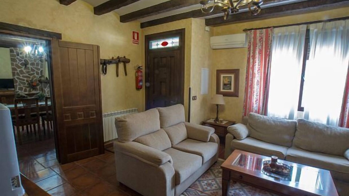 San Pablo de los Montes Cottage | Casa Rural Cristina I, II and III for 4 people