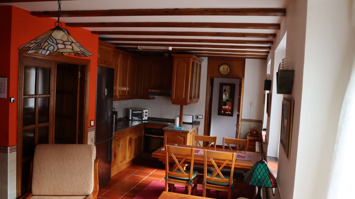 Santa Maria de Valdeon House | Casa Rural Cares . En Pleno Picos de Europa