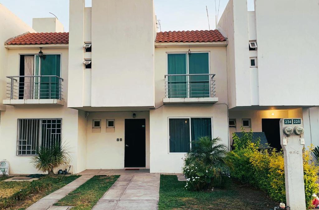 Irapuato House | Casa Real San Marcos A en Privada Zona Norte